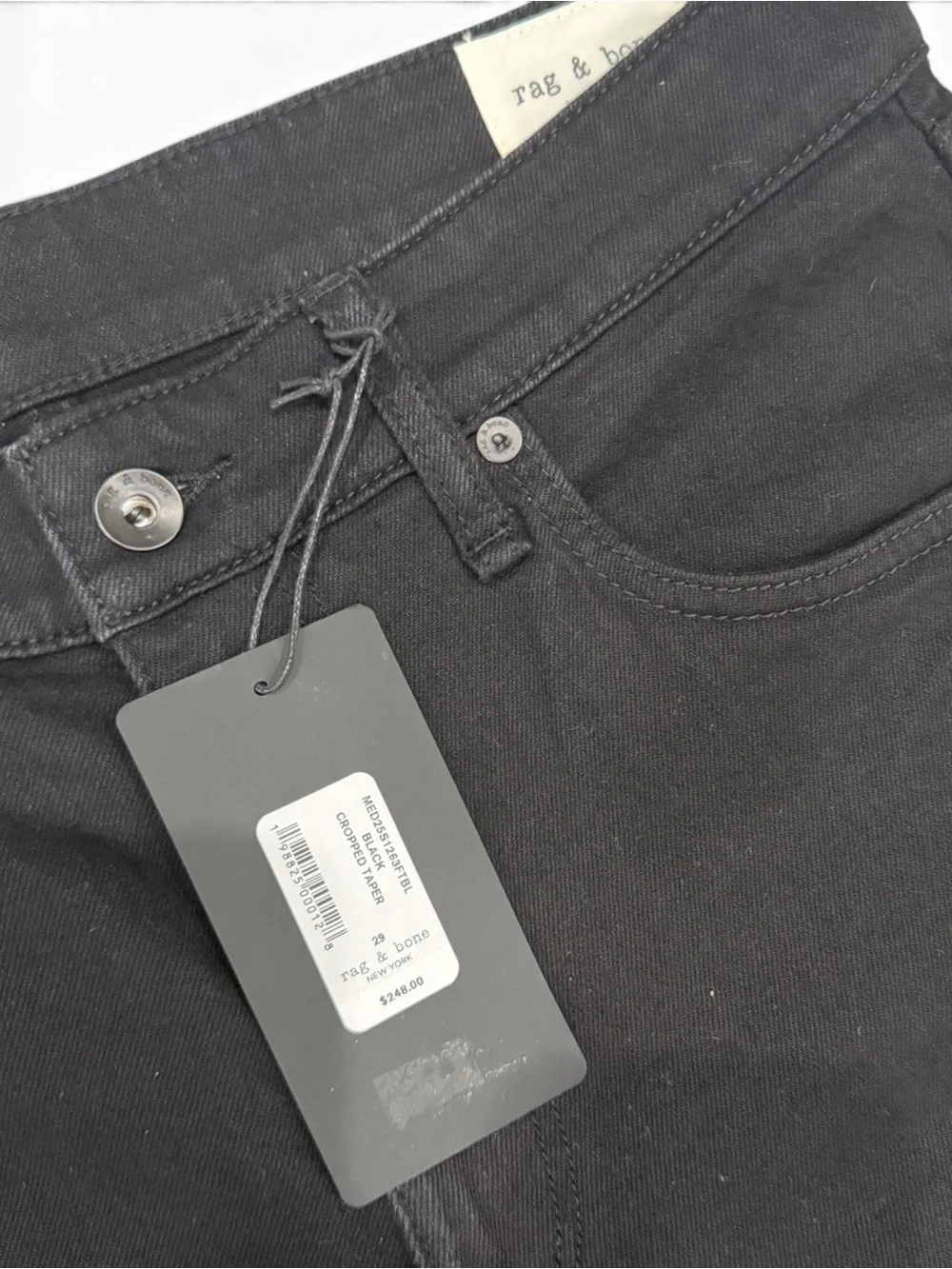 Rag & bone NWT Men's Black Taper Straight Jeans - Classic Everyday Style